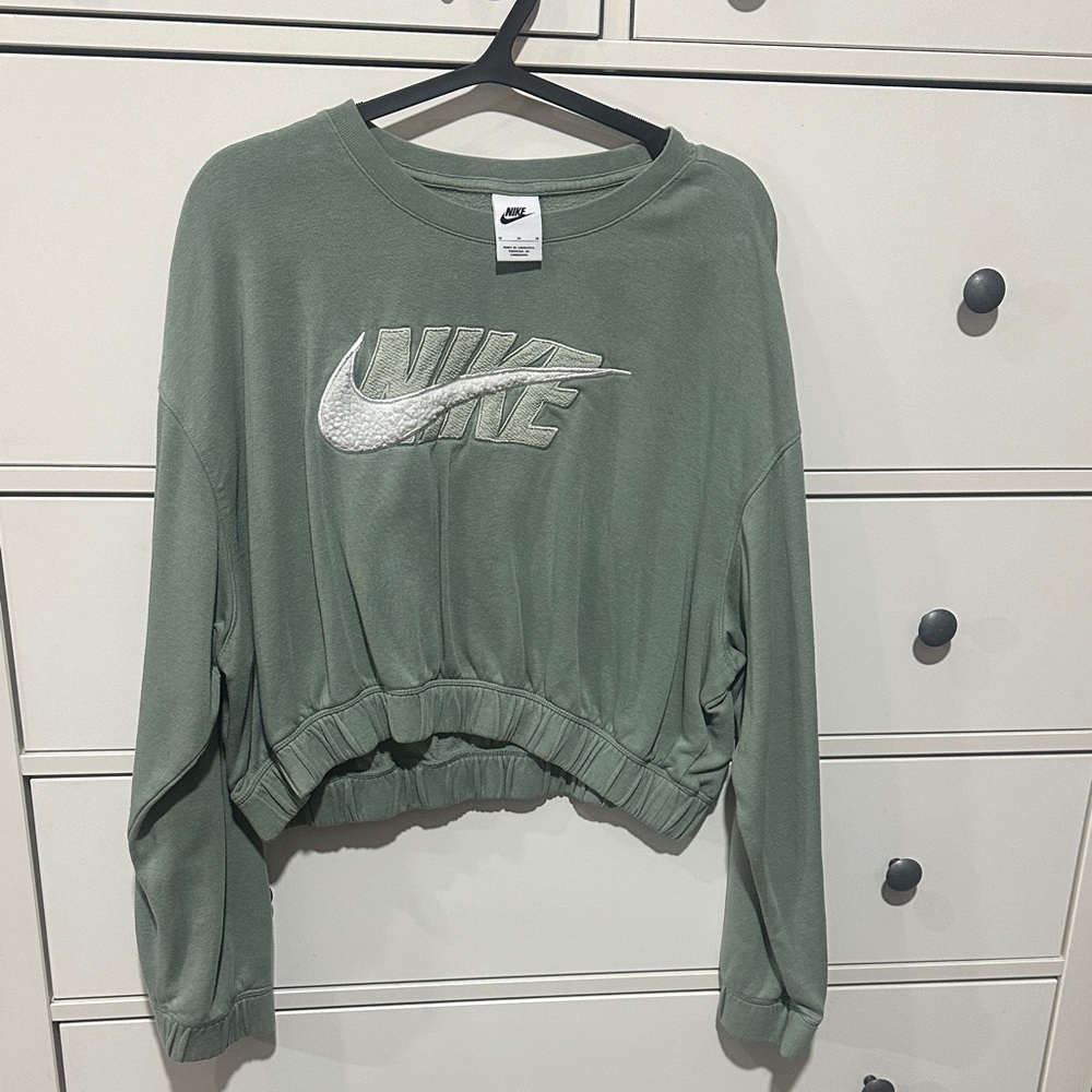 Nike Women's Olive Green Cropped Hoodie